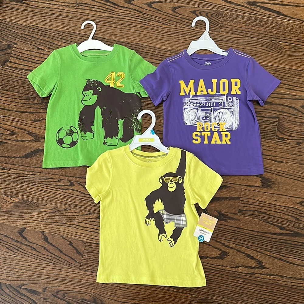 New Lot of 3‎ Carters T-shirts Size 24M
